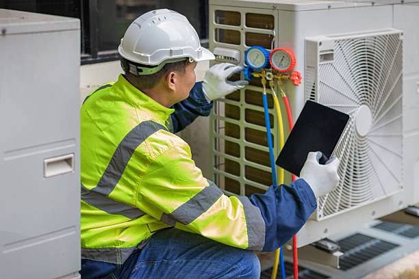 Professional Hvac technician working in Bowdon, GA